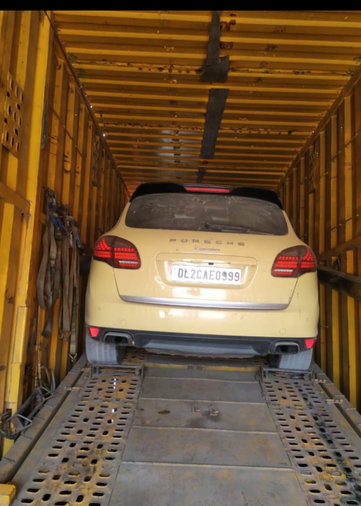 VRL Car Carrier
